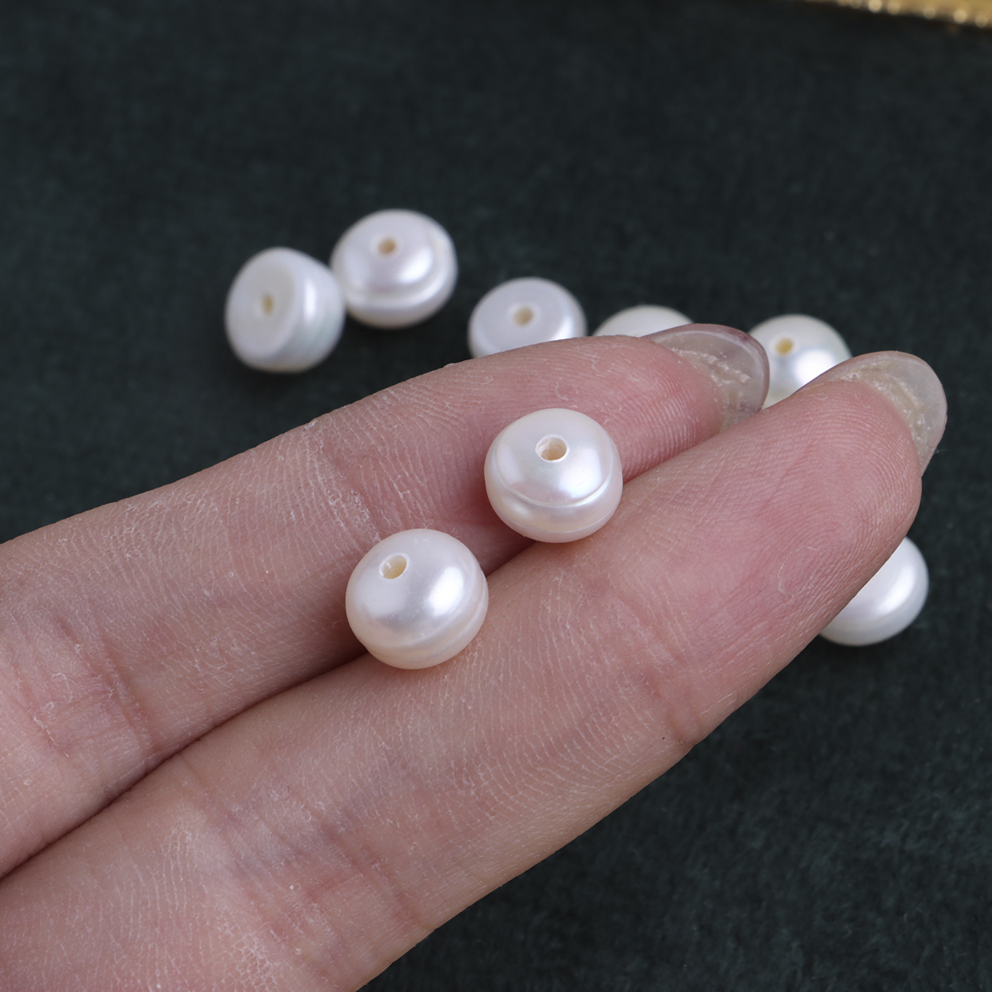 Natural white 8-9mm threaded abacus beads 1 piece