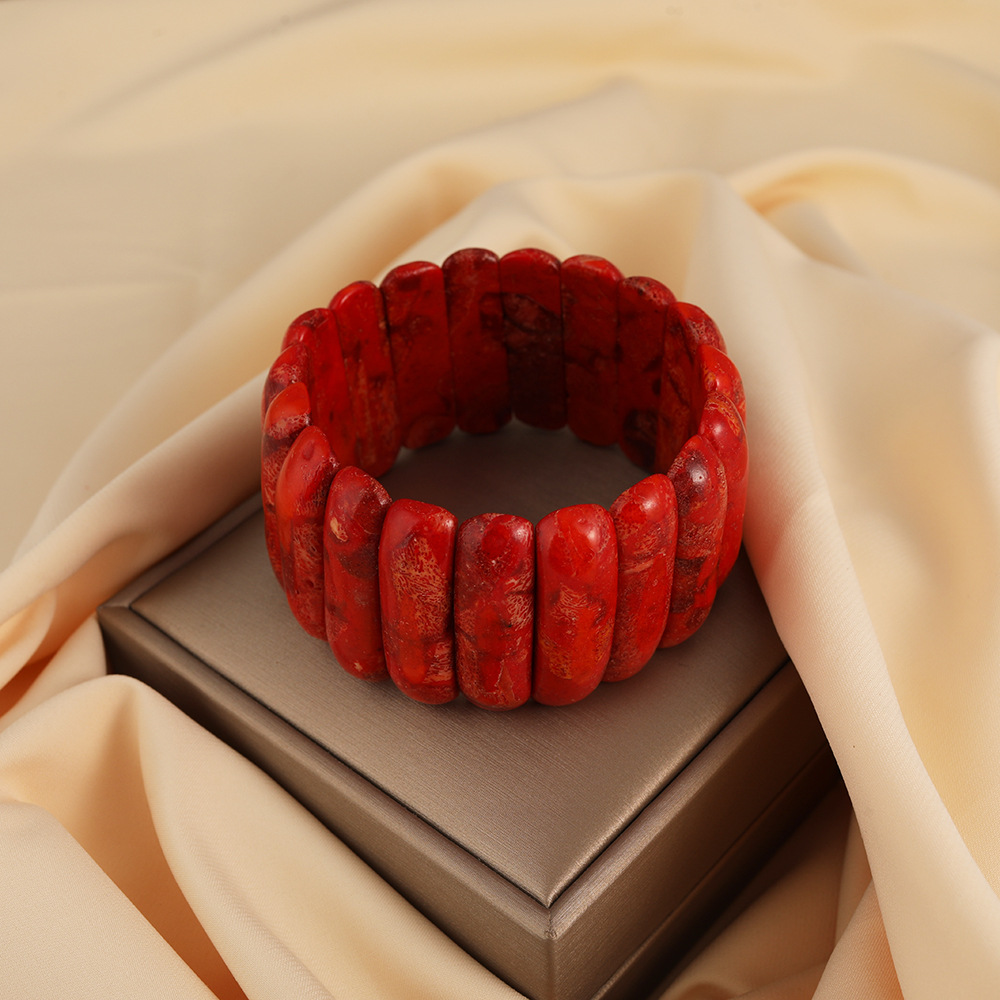 Sl0037 big tiger teeth