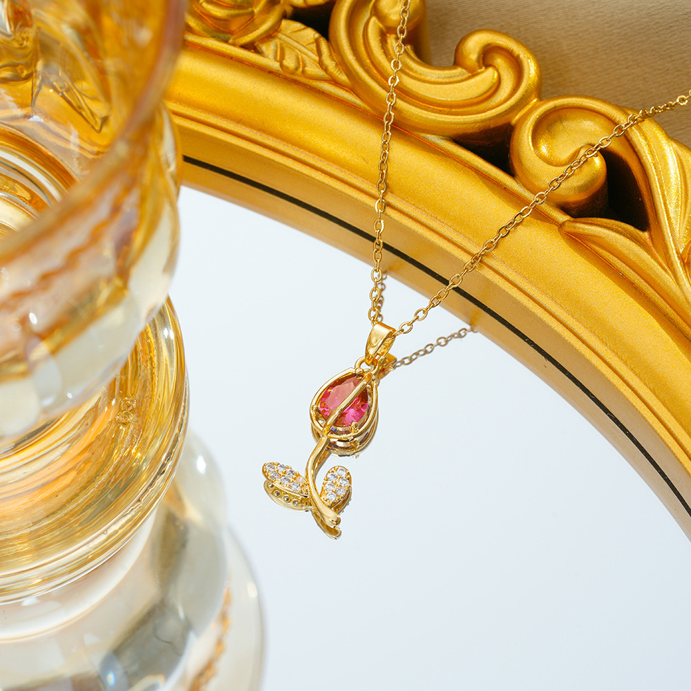 C383 gold red zirconia necklace