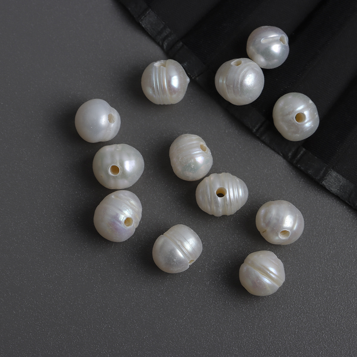 7-8mm large hole thread beads, one hole diameter 1.2mm