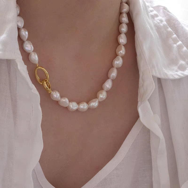 Oval buckle 45cm necklace