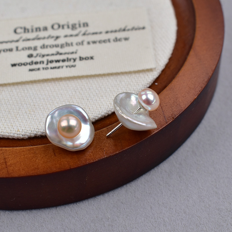 Pink flower heart--petal pearl stud earrings