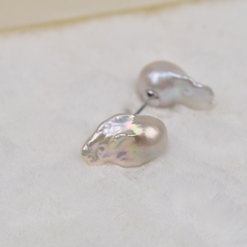 Natural white - strong light