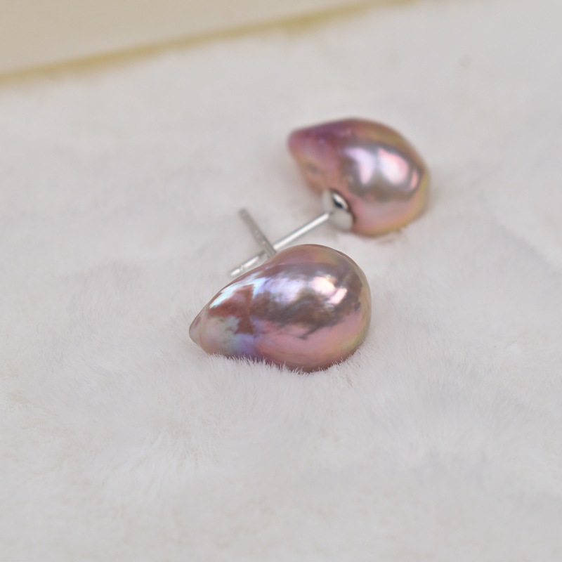 Natural purple - strong light