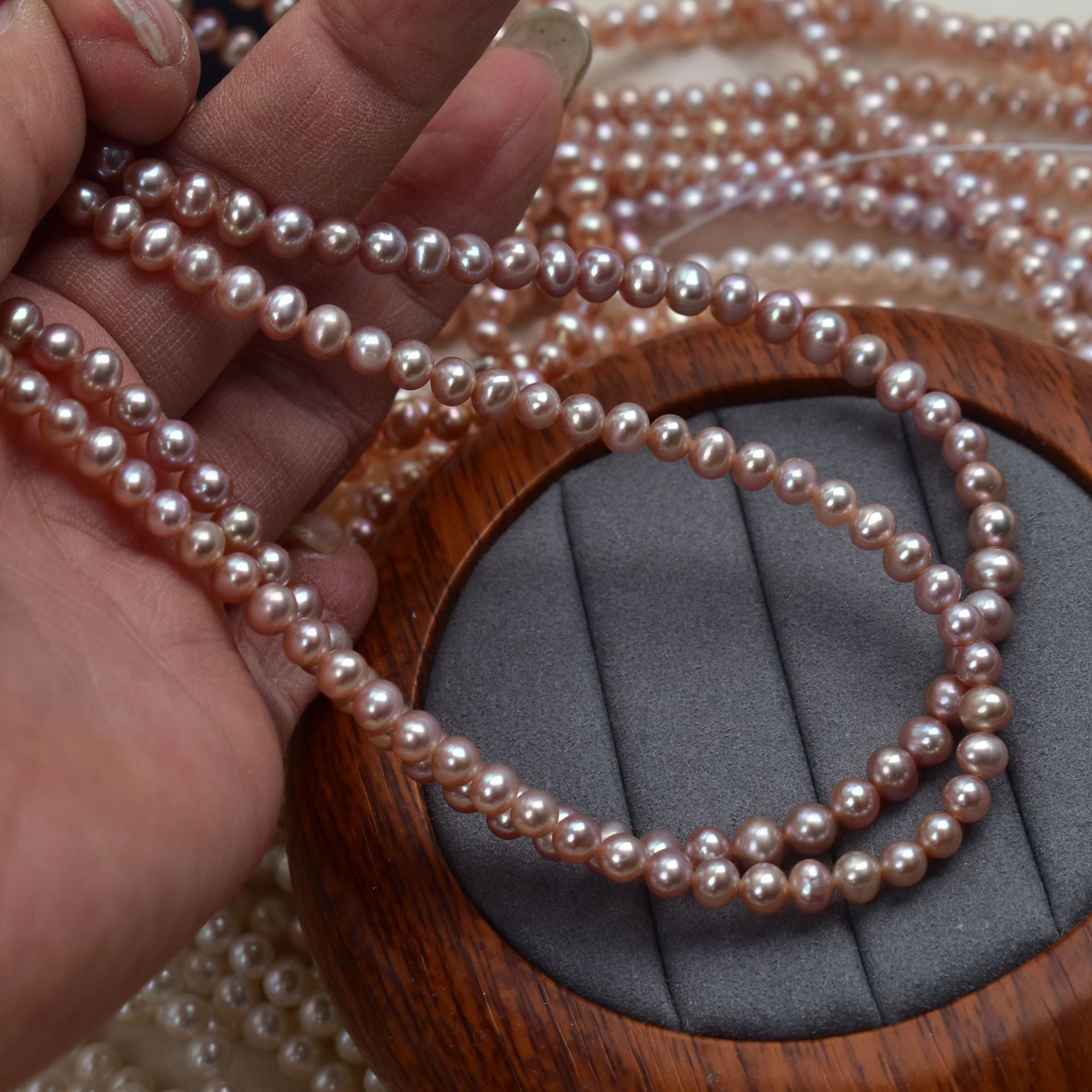 Natural light purple-strong light egg round 38cm