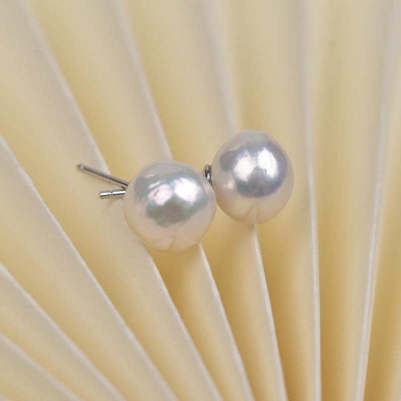 Natural white - strong light