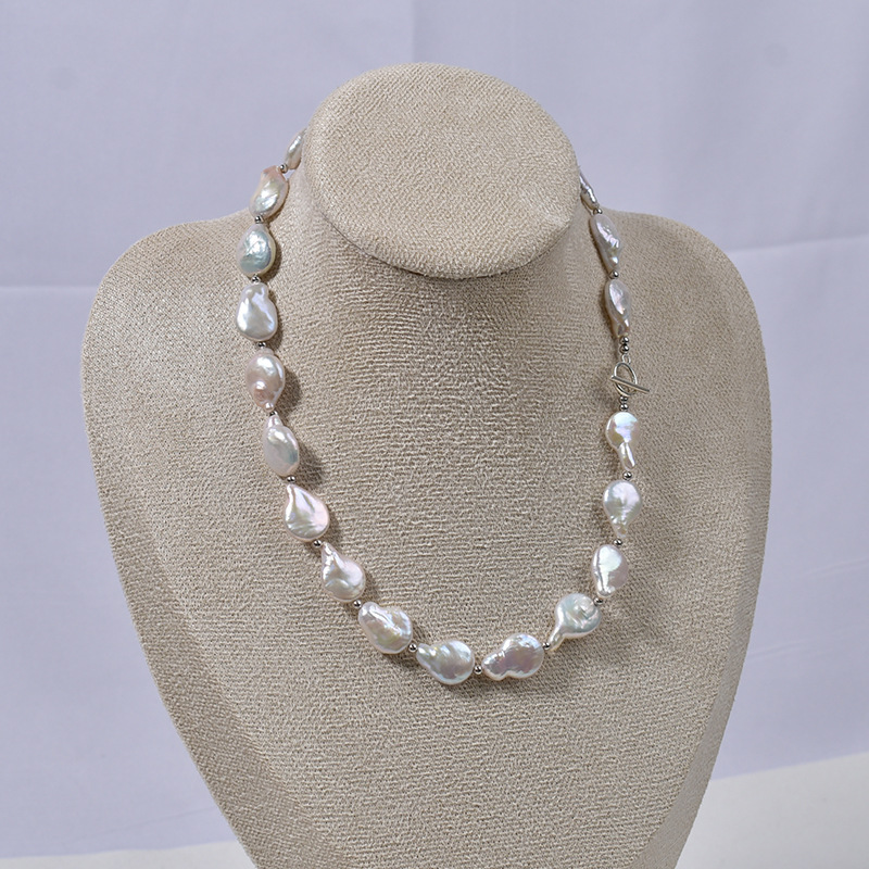 Pearl necklace + 925 silver buckle