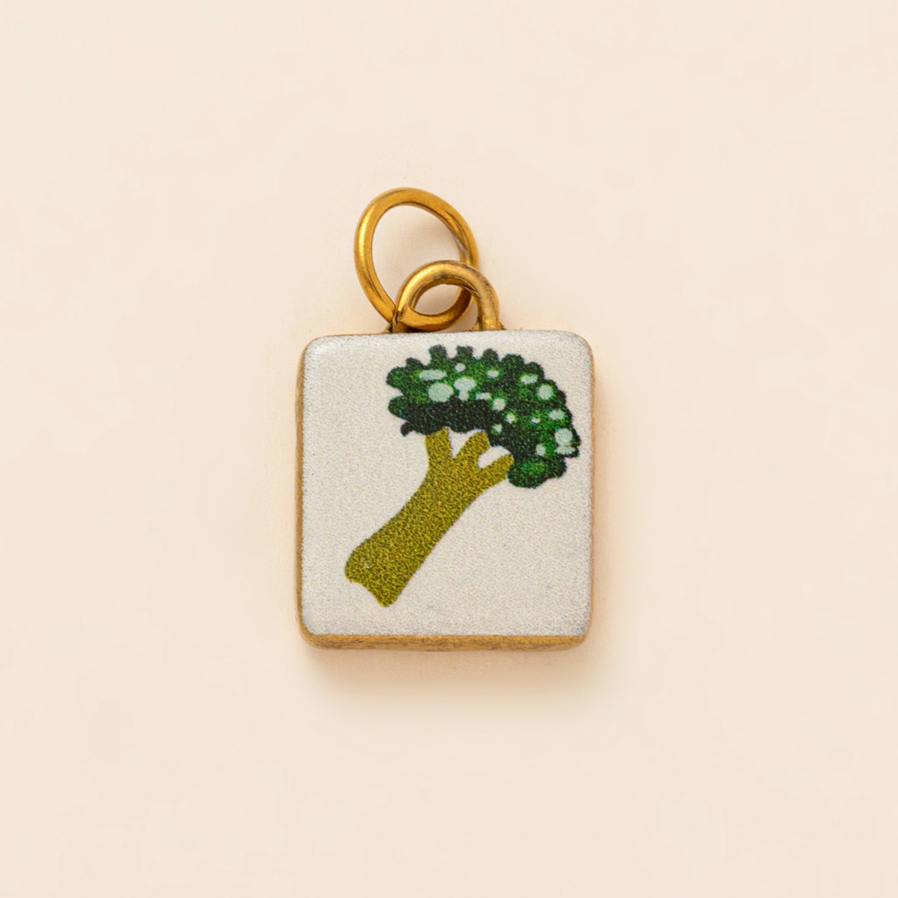 White broccoli pendant
