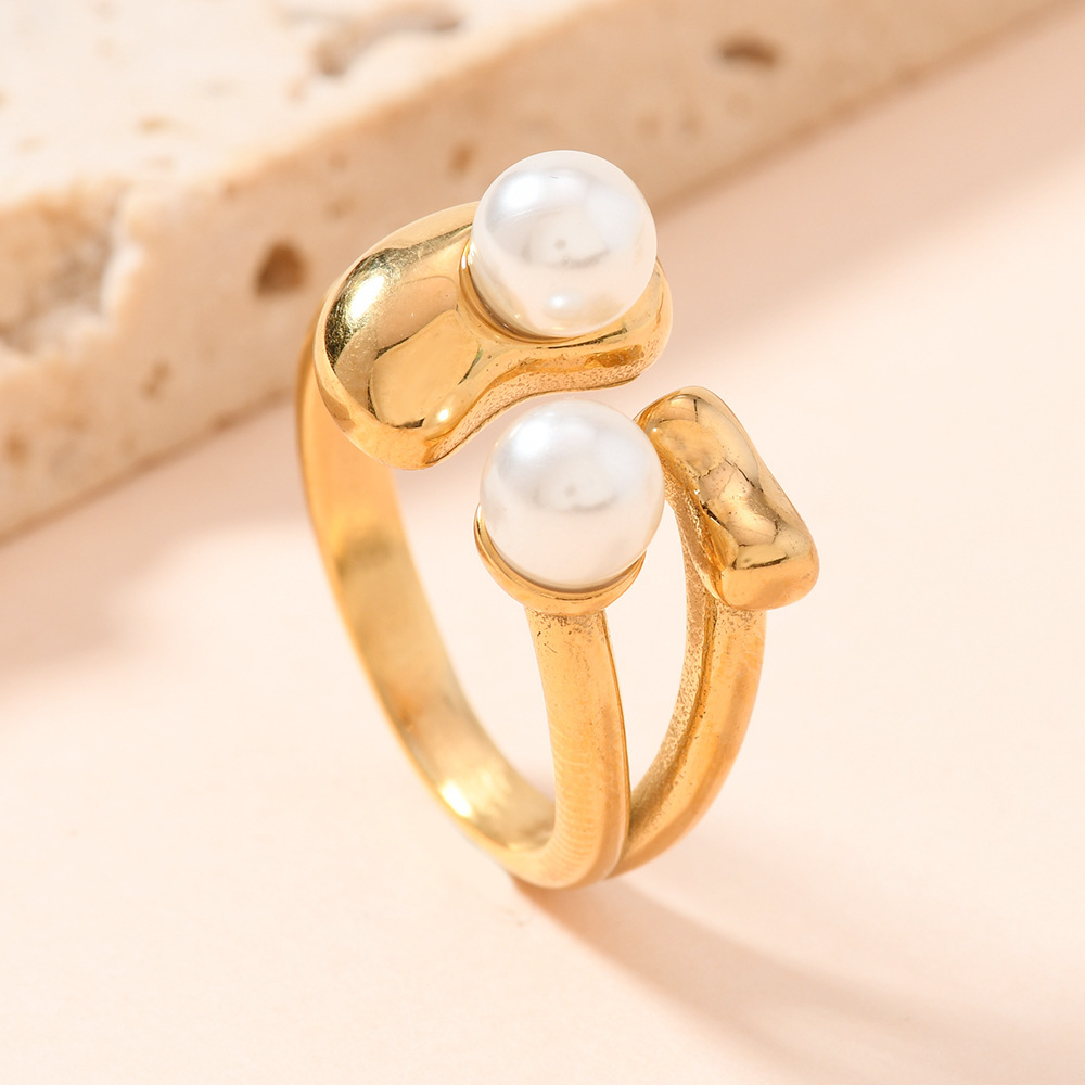 Small pearl open ring