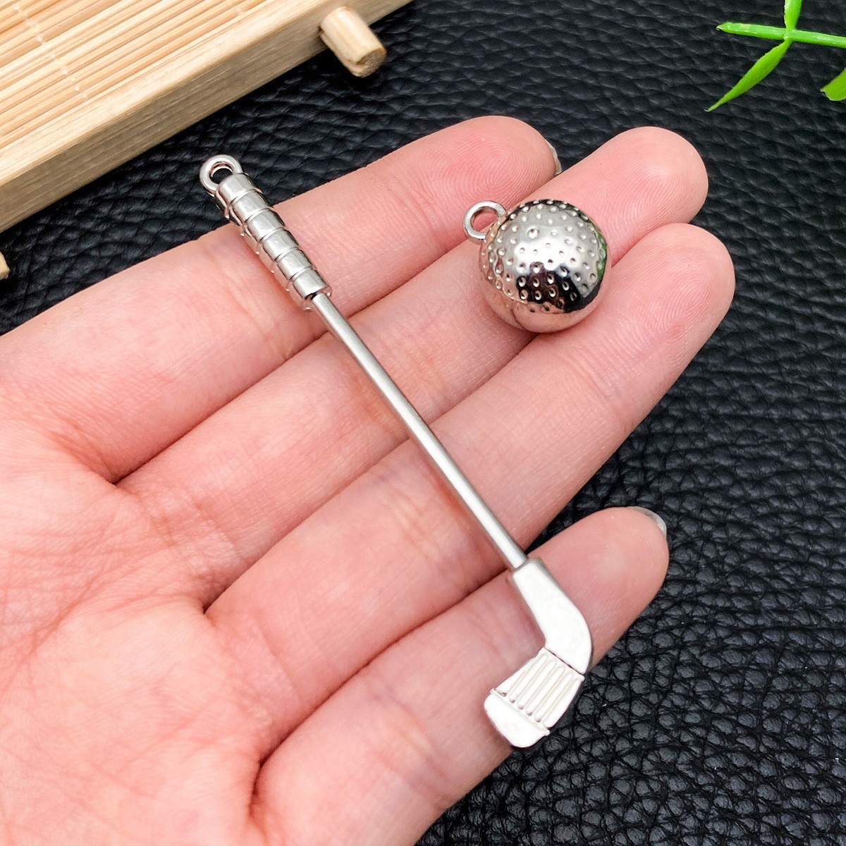 white k sports equipment golf ball   golf club 65x13mm-22358