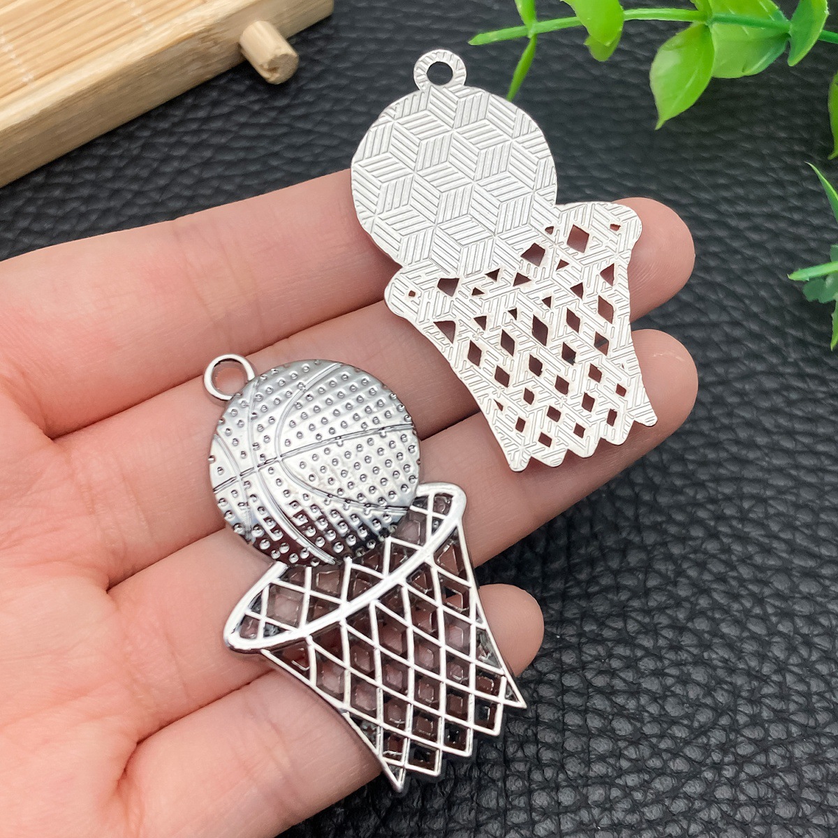 white k sports equipment basketball basketball frame 47x28mm-22359