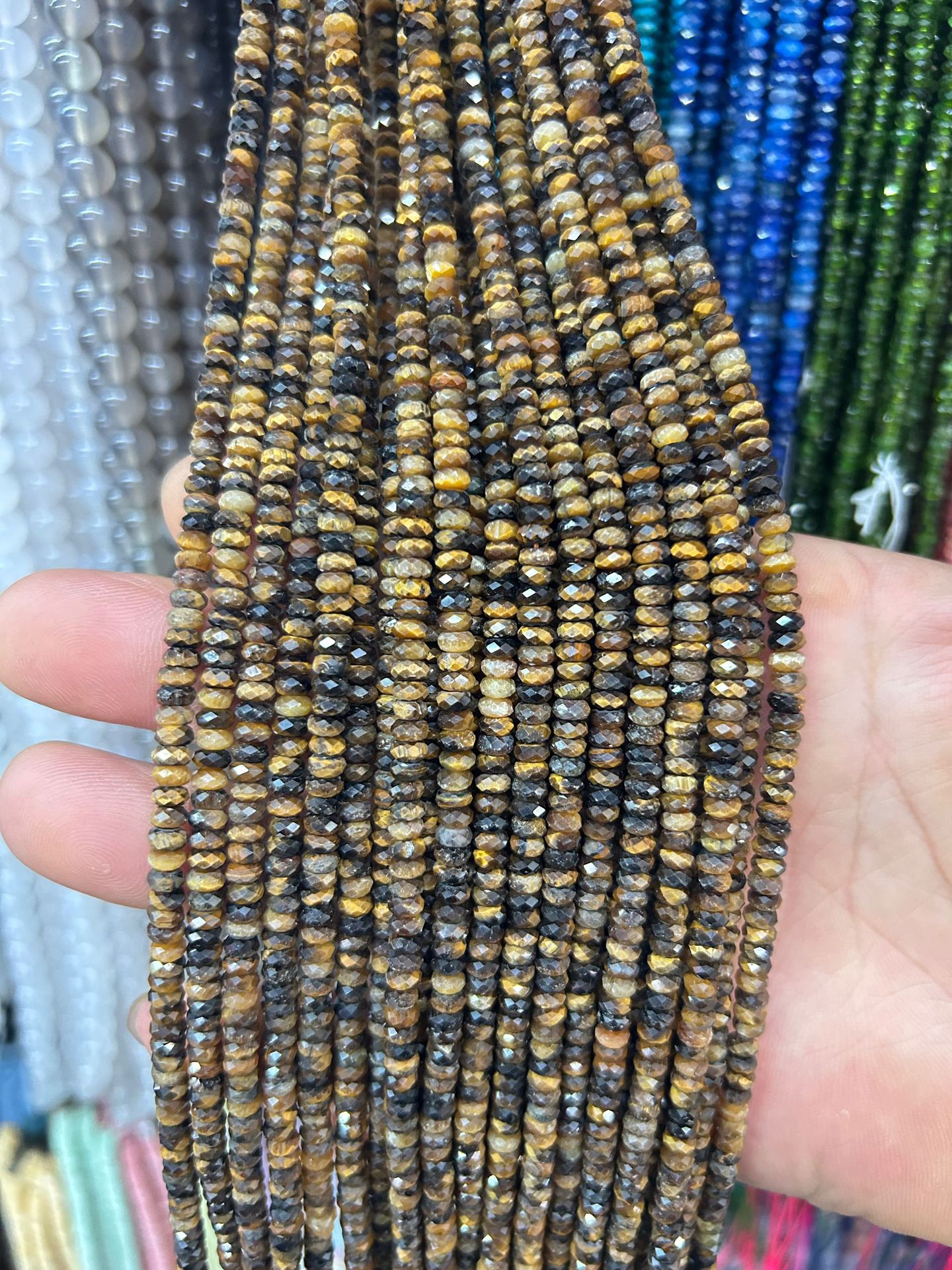 тигровый глаз