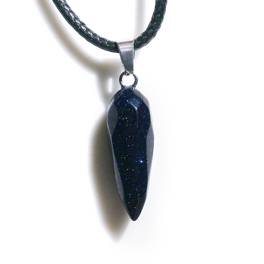 Blue sandstone synthesis