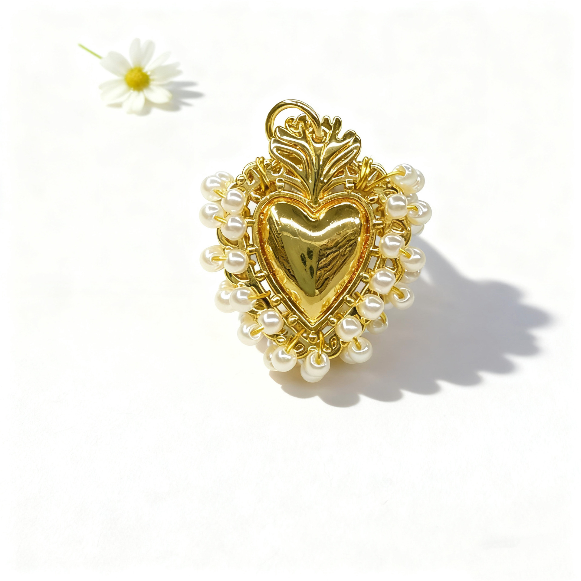 Pearl color love pendant