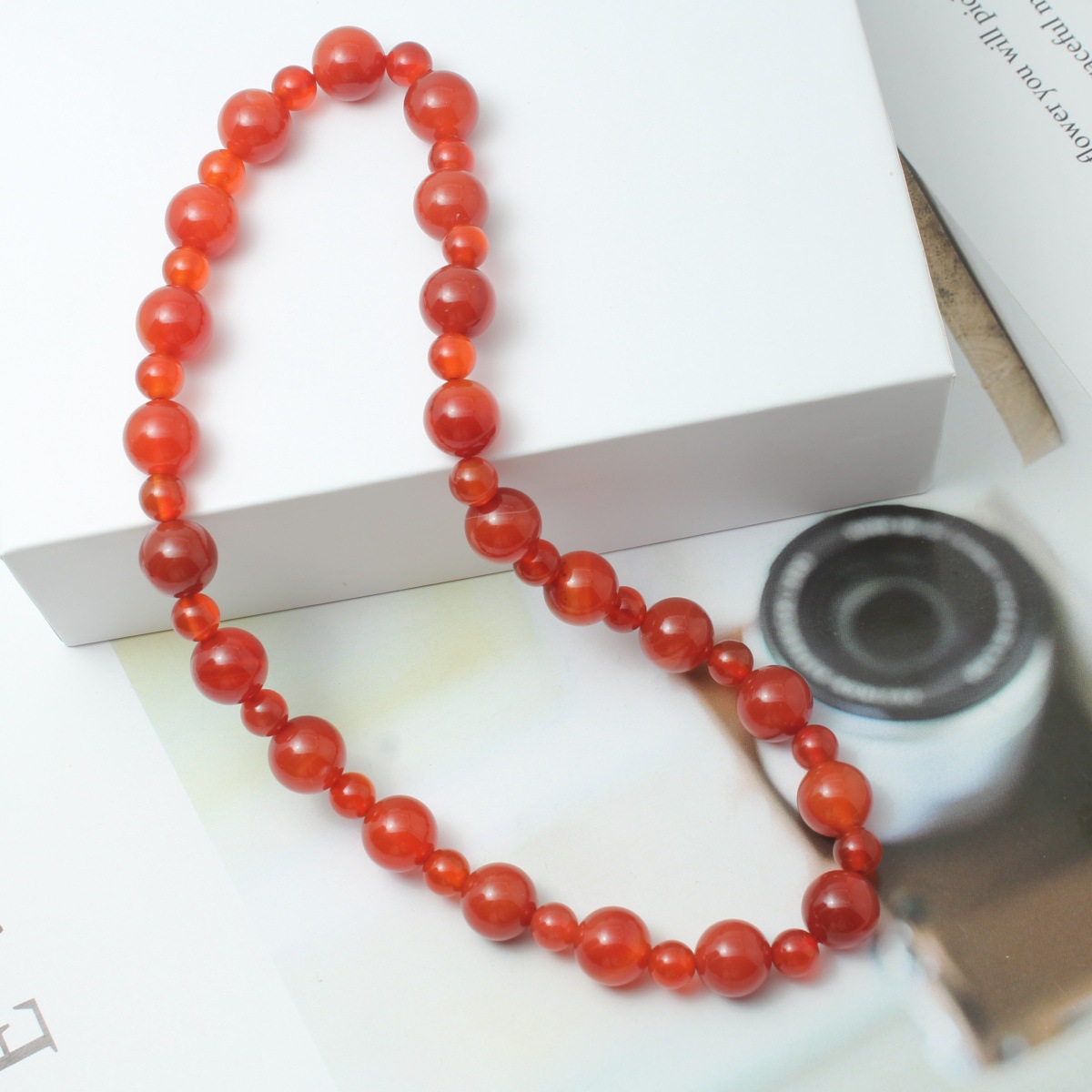 Red agate