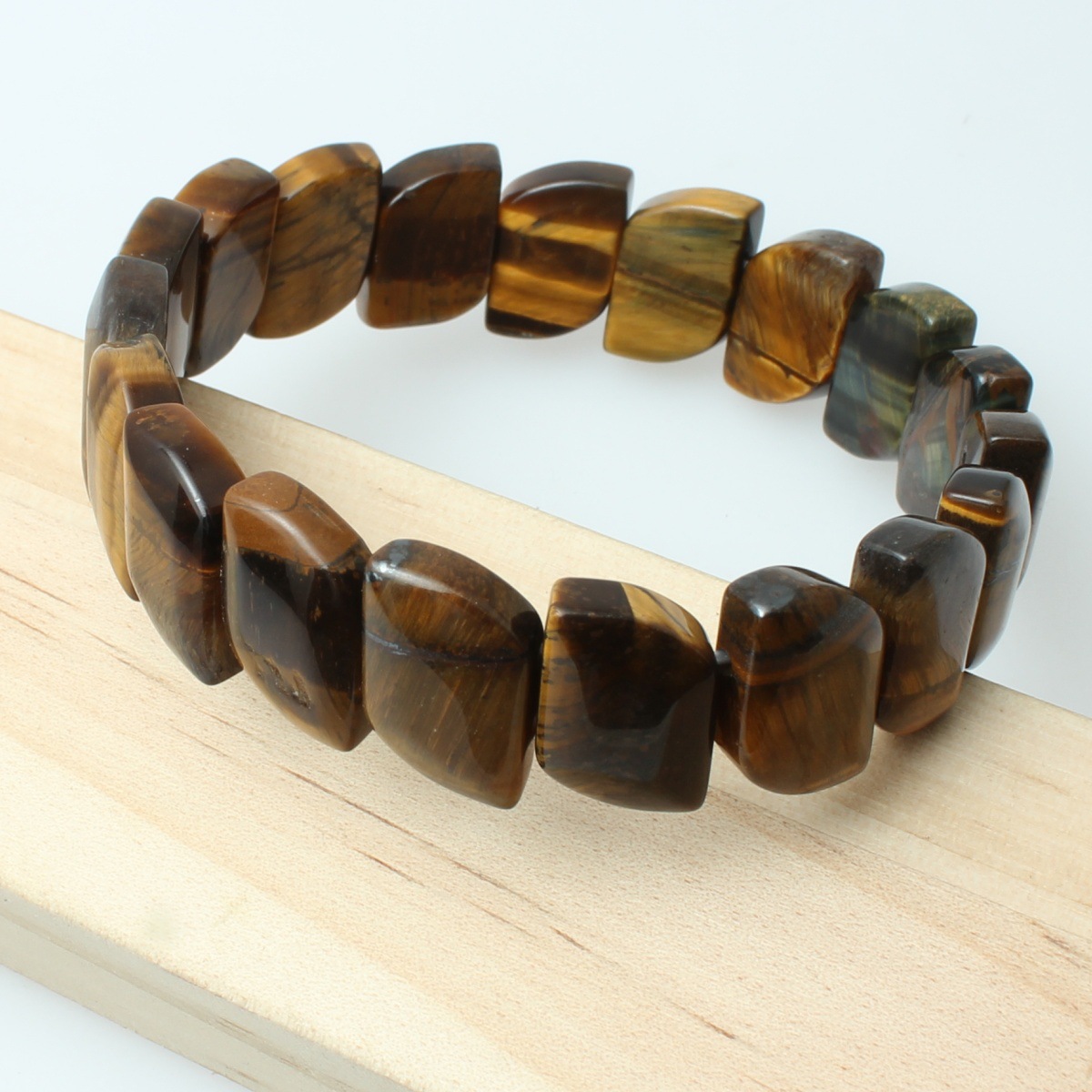 Tiger eye