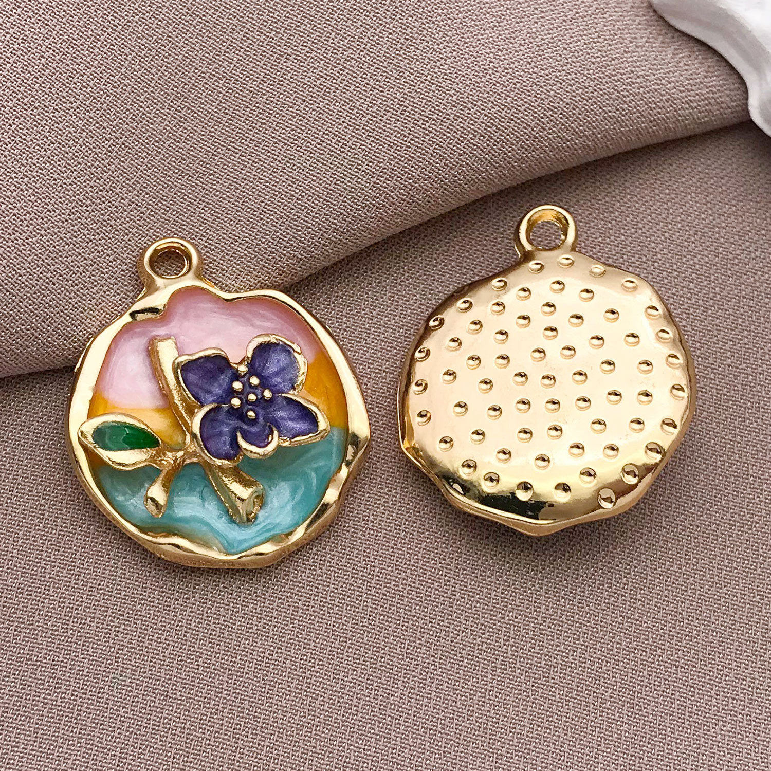 1 oil dripping purple three-color flower brand oil painting 24x19mm-21174-3.5g