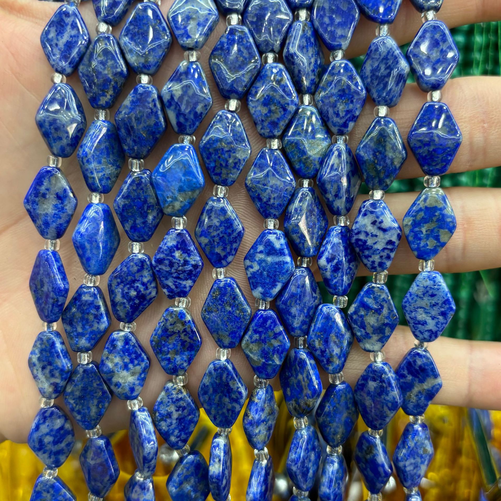 10x14mm diamond (about 24 pieces)