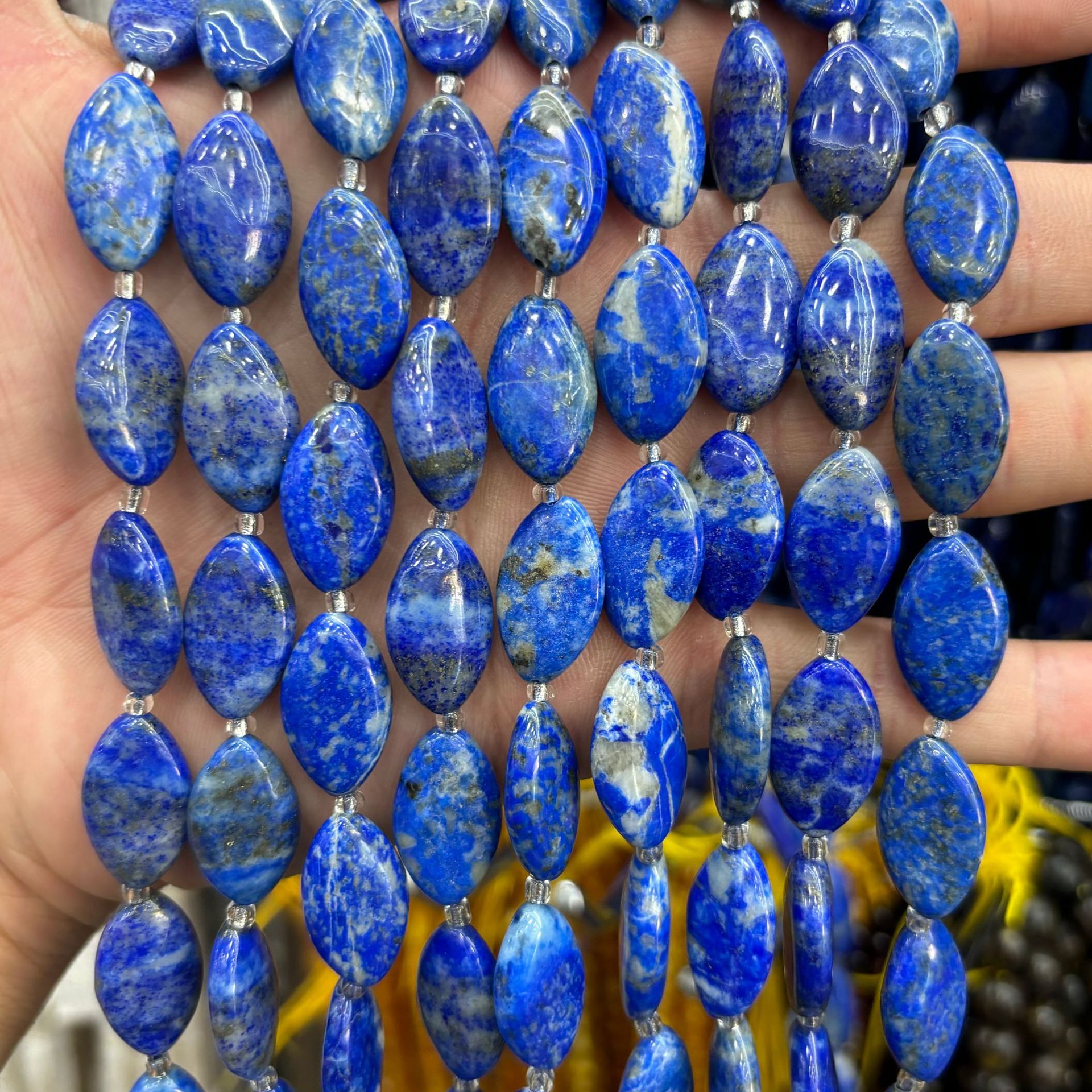 12x19 horse eye (about 18 pieces)