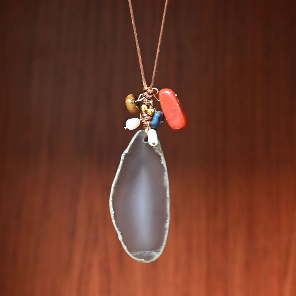 Gray agate