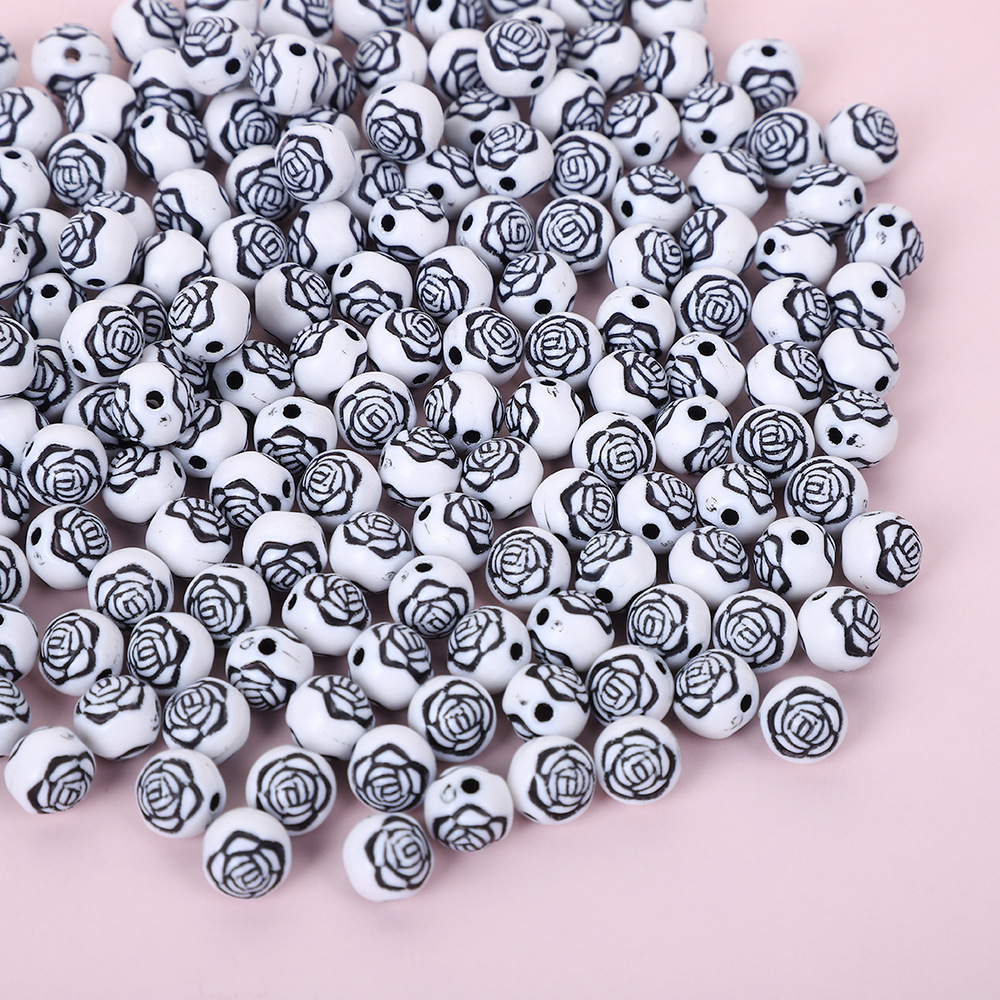 Rose beads white and black