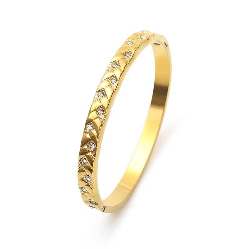 Lava pattern bracelet