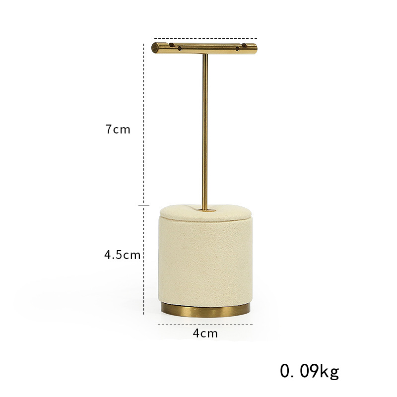 59-creamy-white round earrings seat 4 × 11.5cm