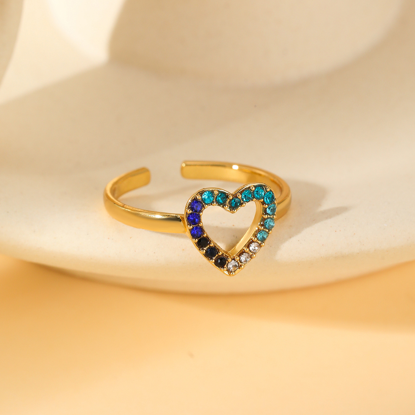 W1490 open ring with zircon 3