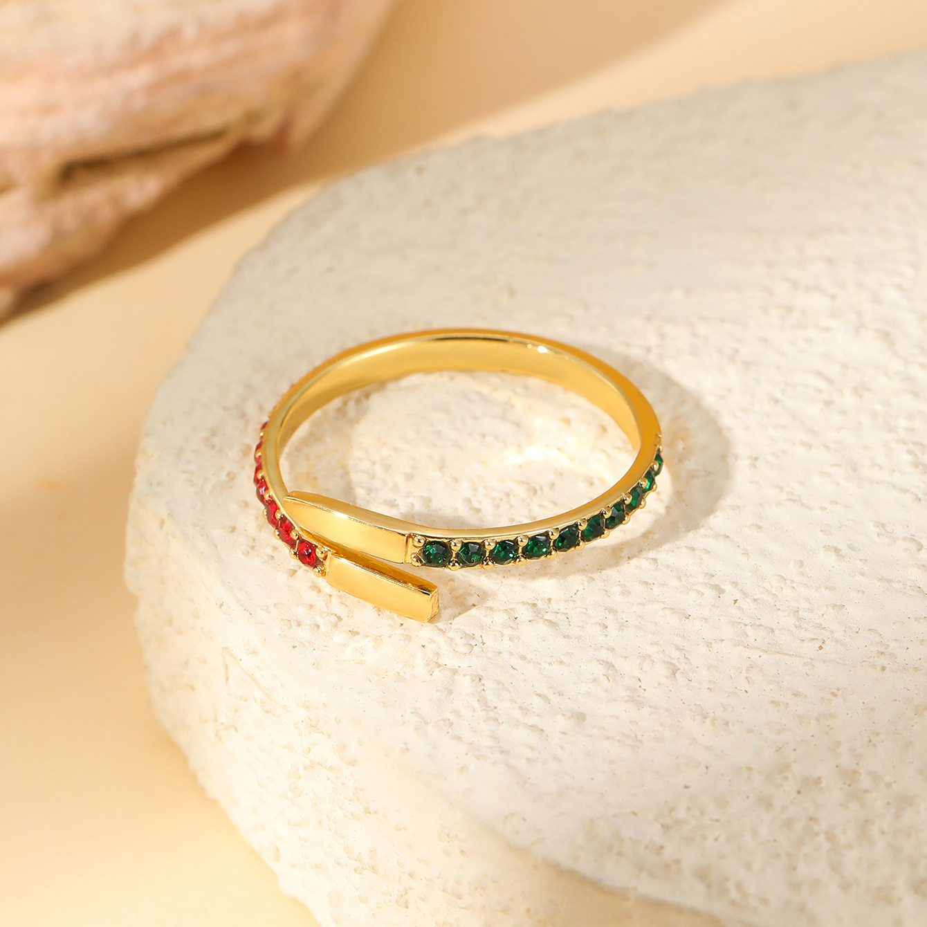 W1492 open ring set with zircon 2