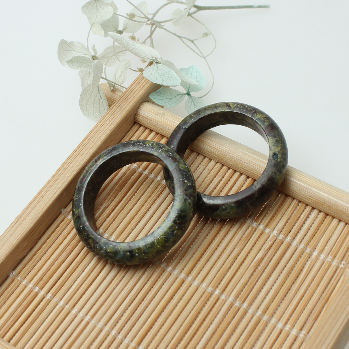 Dragon blood stone (one)