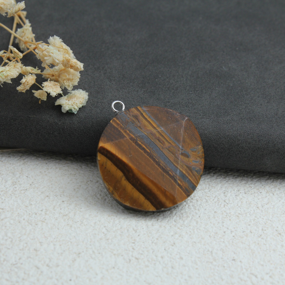 Tiger eye stone