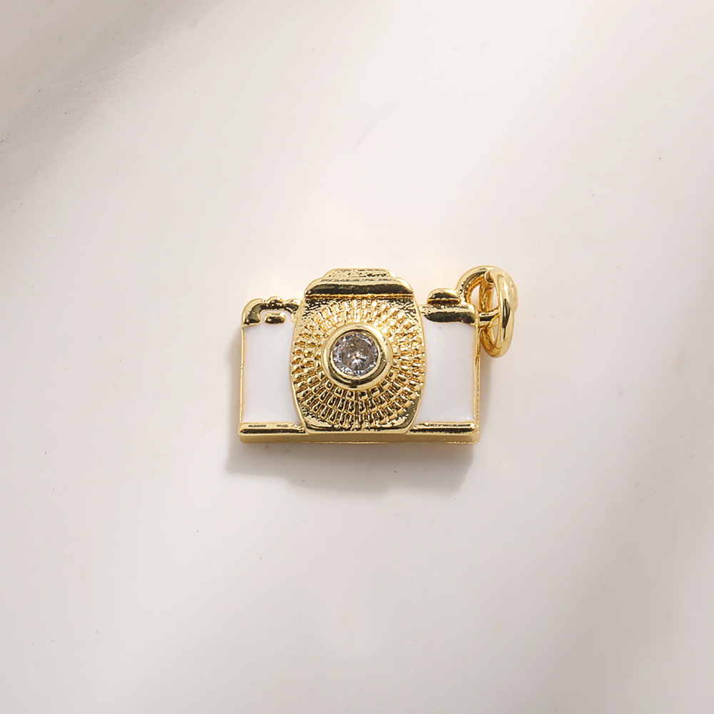 A709 oil dripping camera gold