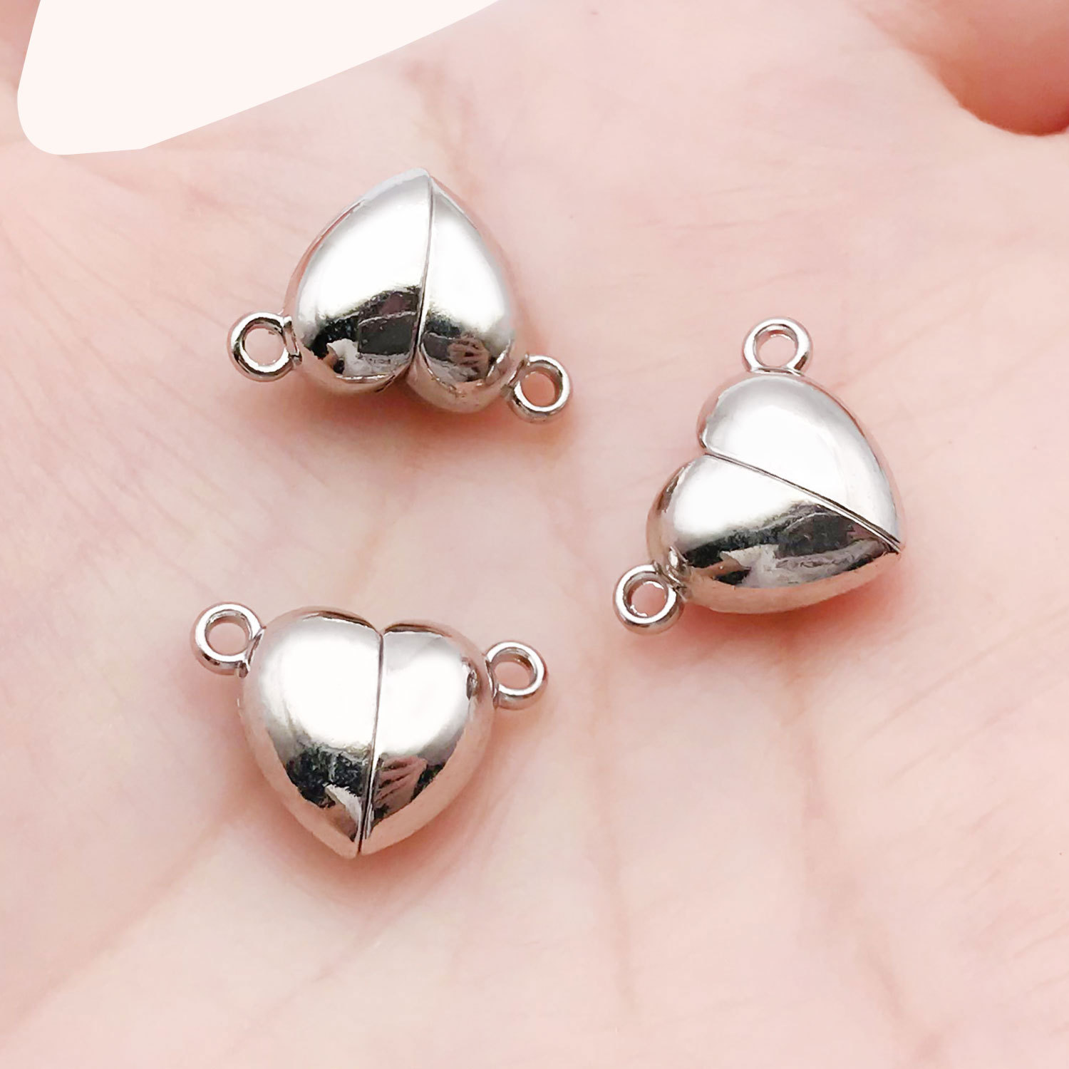 14687-white k zinc alloy peach heart-shaped magnet buckle 16x10-2.2g