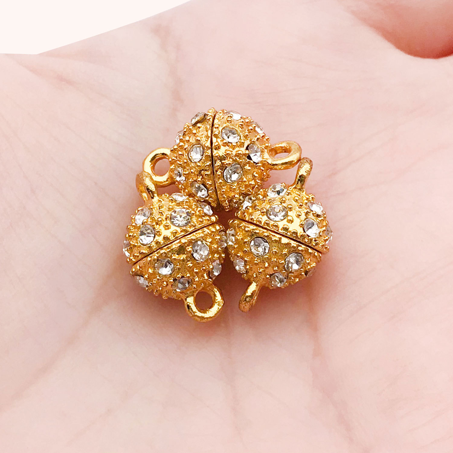 14688-gold zinc alloy point diamond spherical magnet buckle 10mm-3.4g