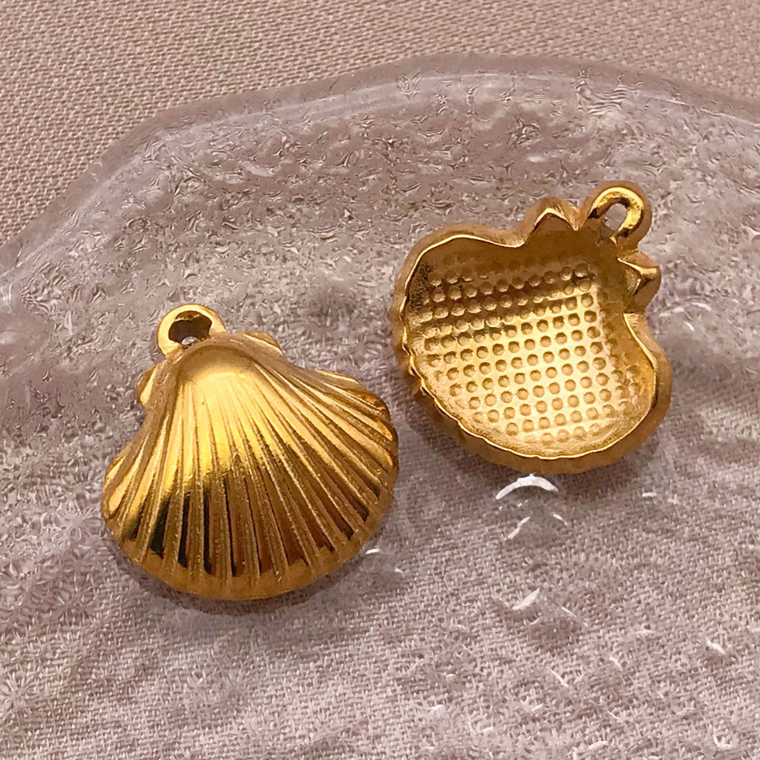 T2506-stainless steel single-sided shell-15x16x5mm aperture 1.8mm-2.07g