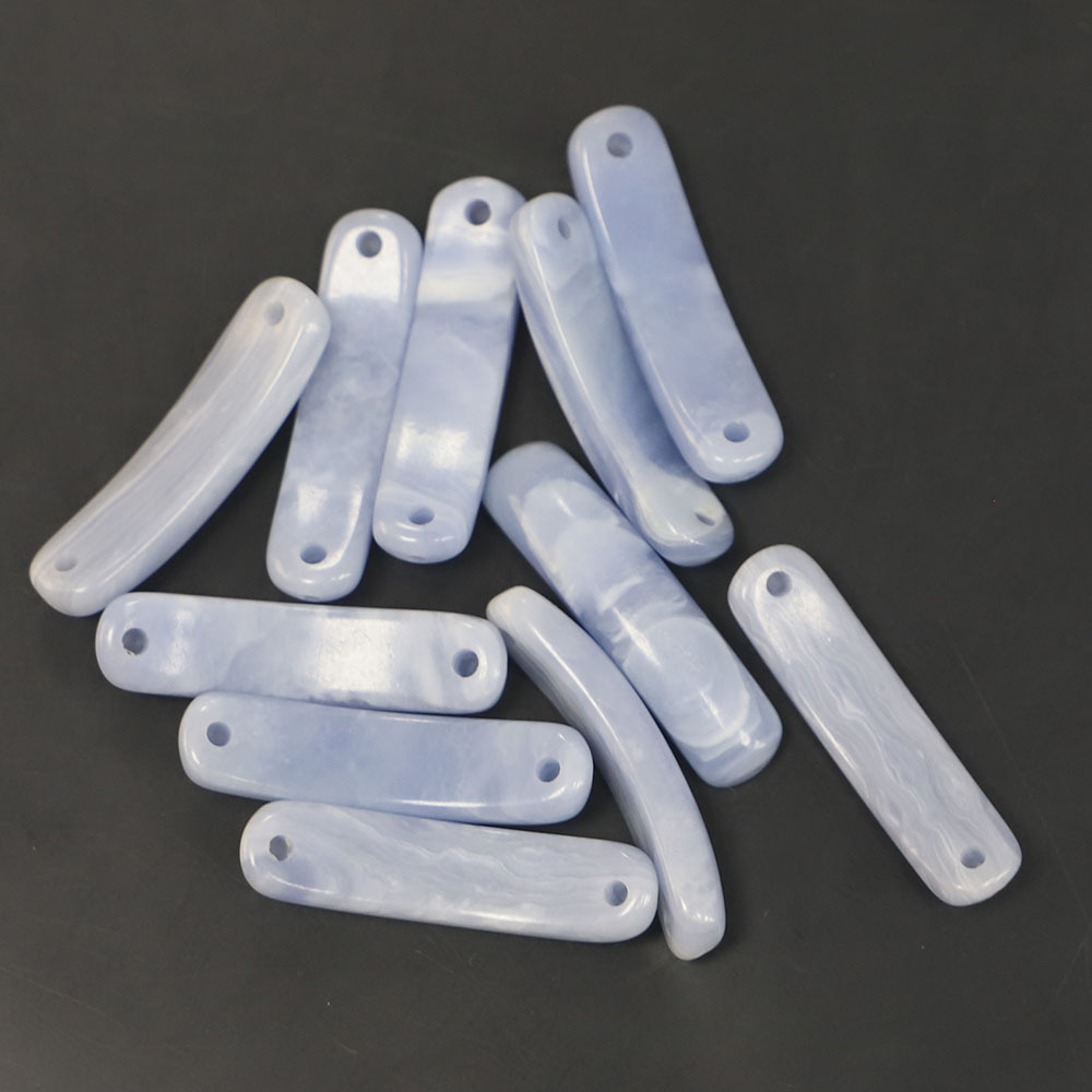 Synthetic purple agate