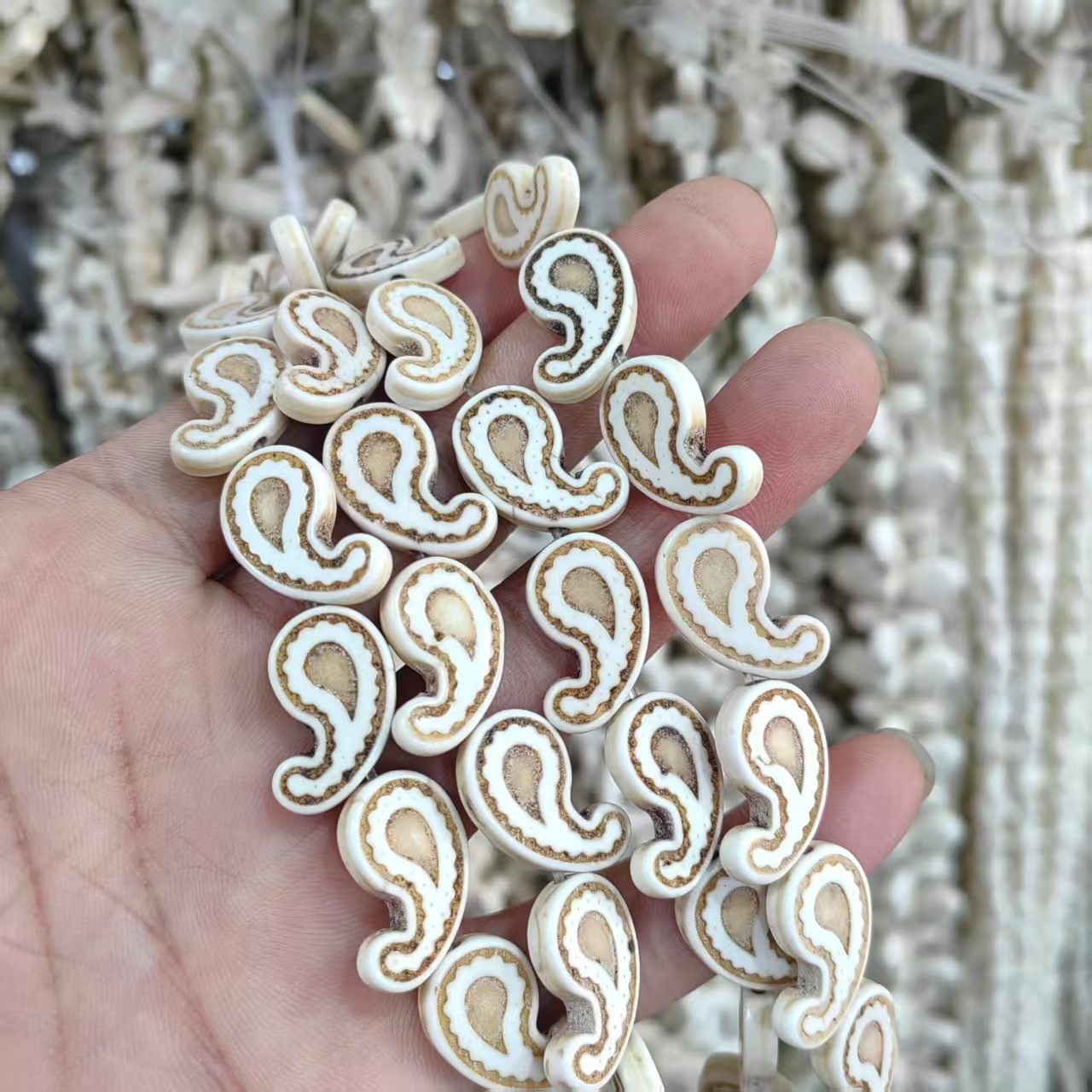 13×21mm musical notes/approximately 21 pieces