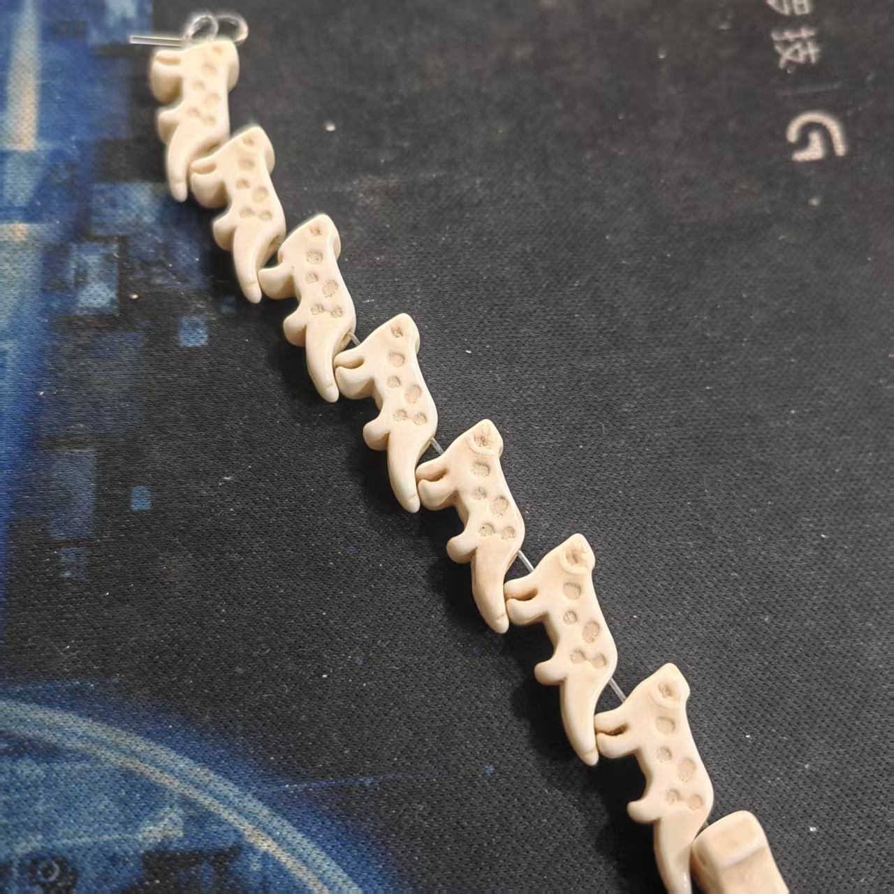 9*20mm snow leopard/about 31 pieces