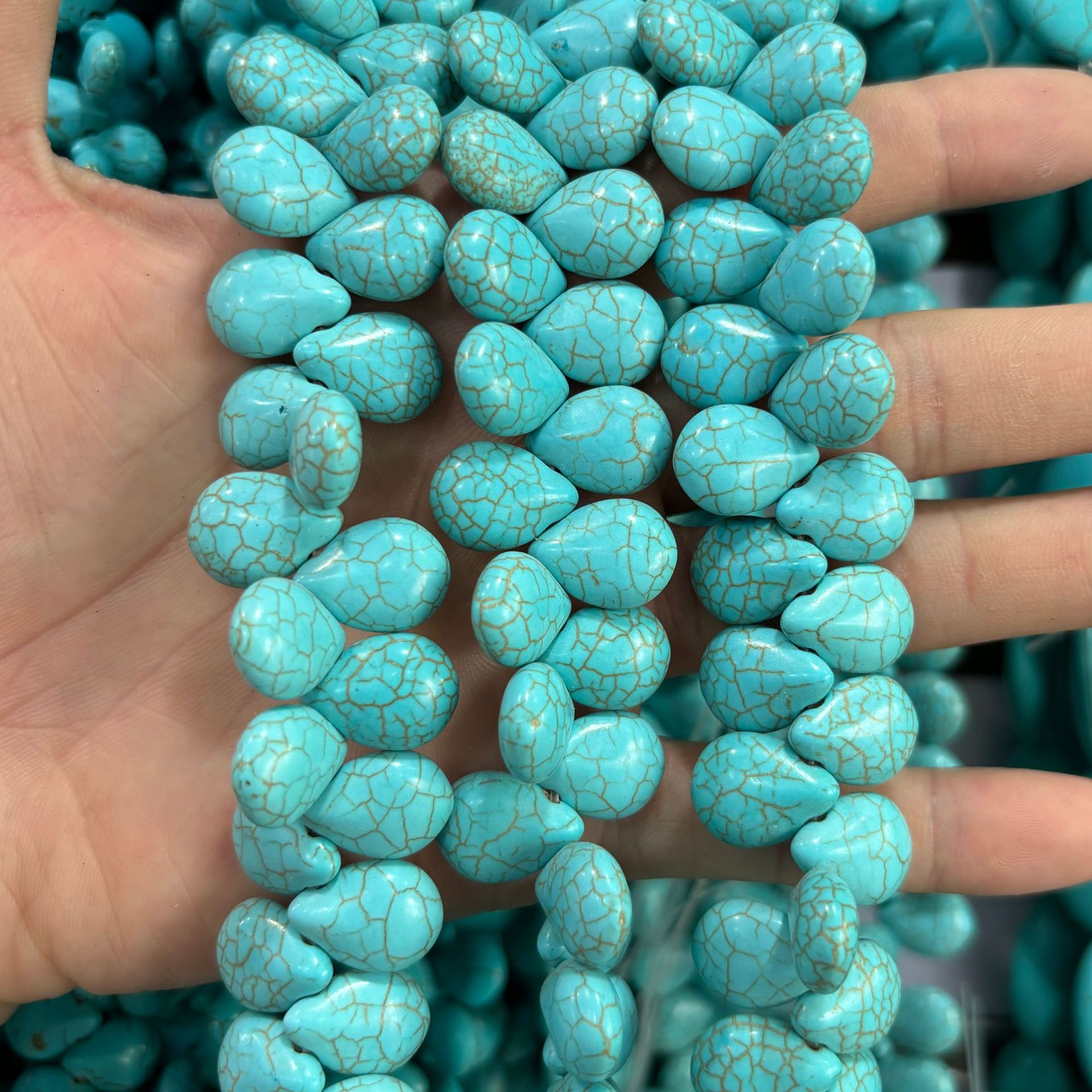 12x16mm horizontal hole flat water droplets (about 60 pieces)