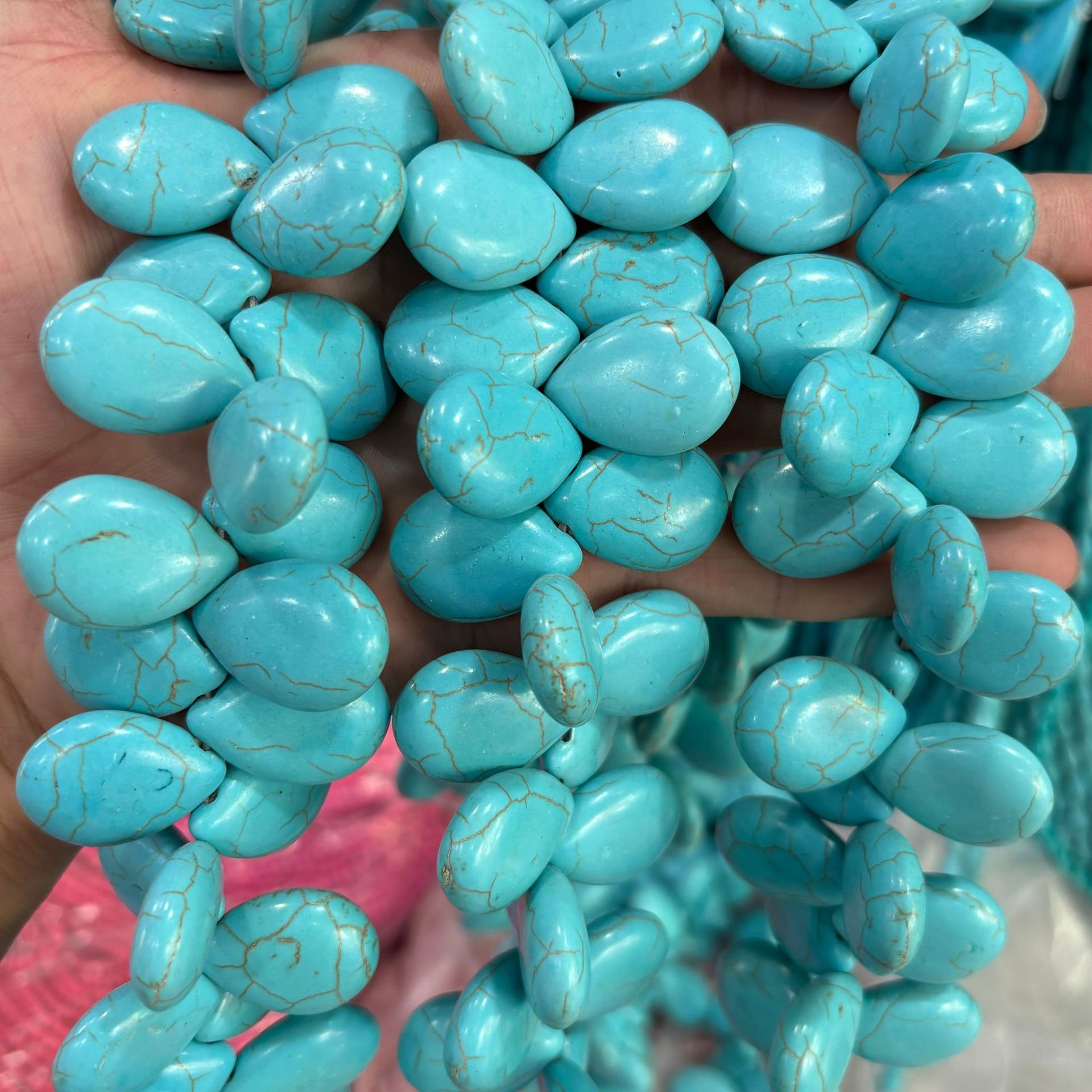 18x24mm horizontal hole flat water droplets (about 50 pieces)