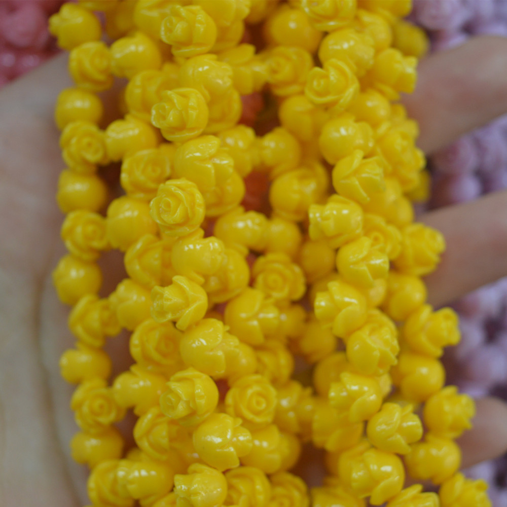 золотисто-желтый