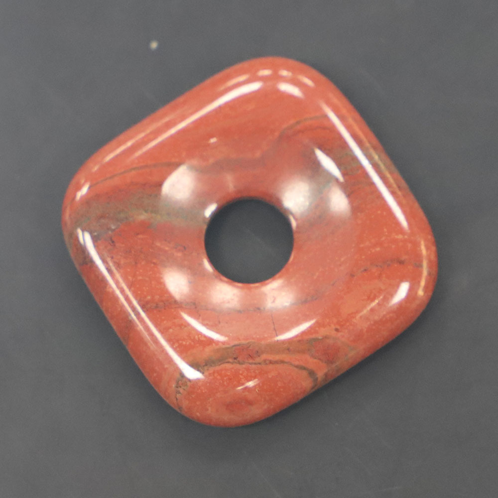 красная яшма