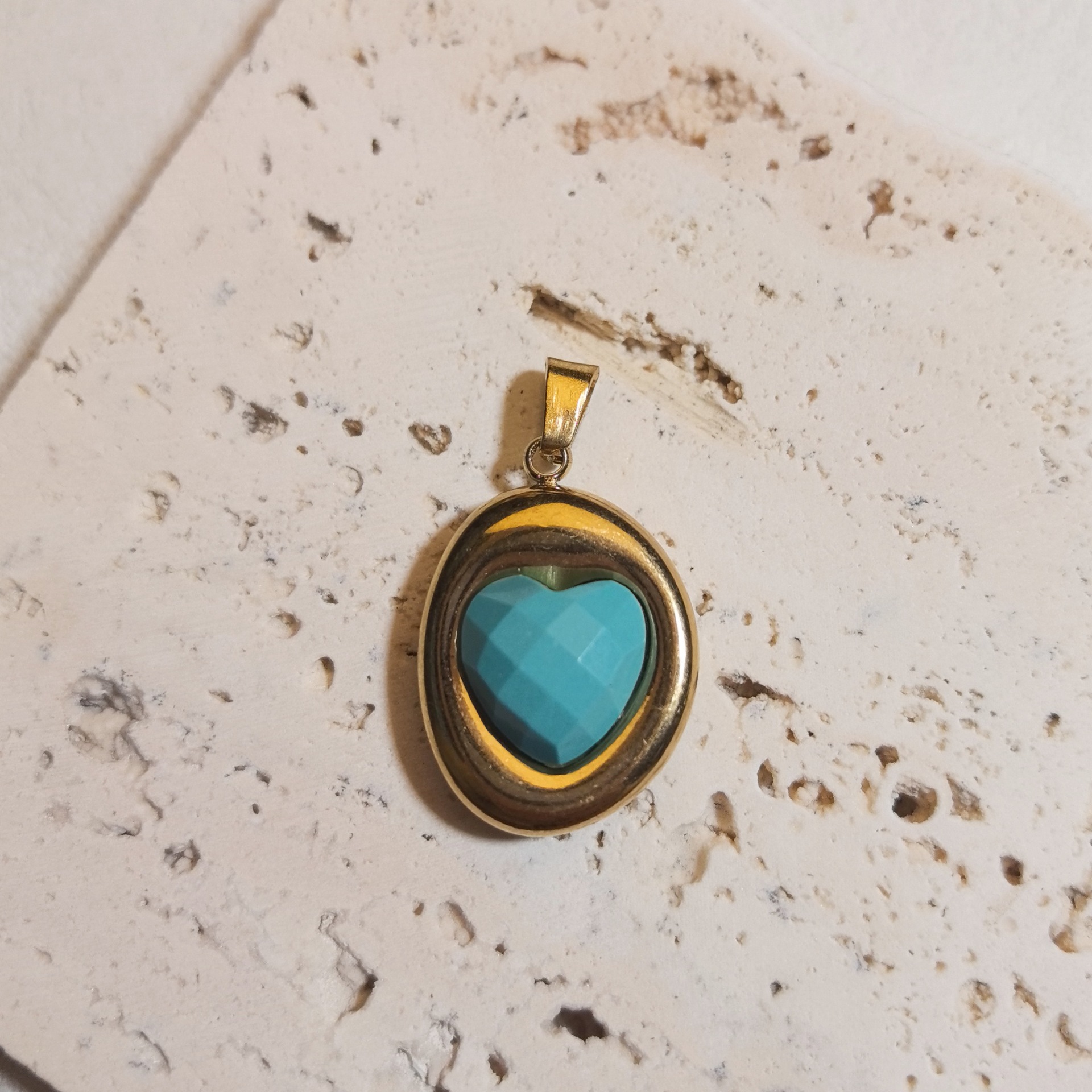 turquoise bleu clair