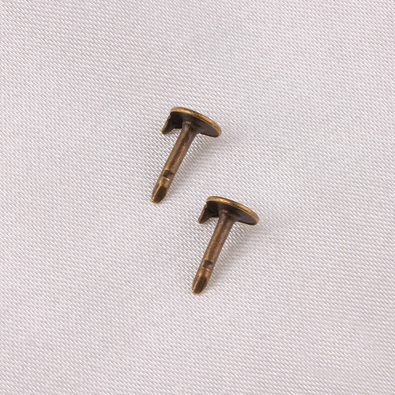 Spur needle-ancient bronze