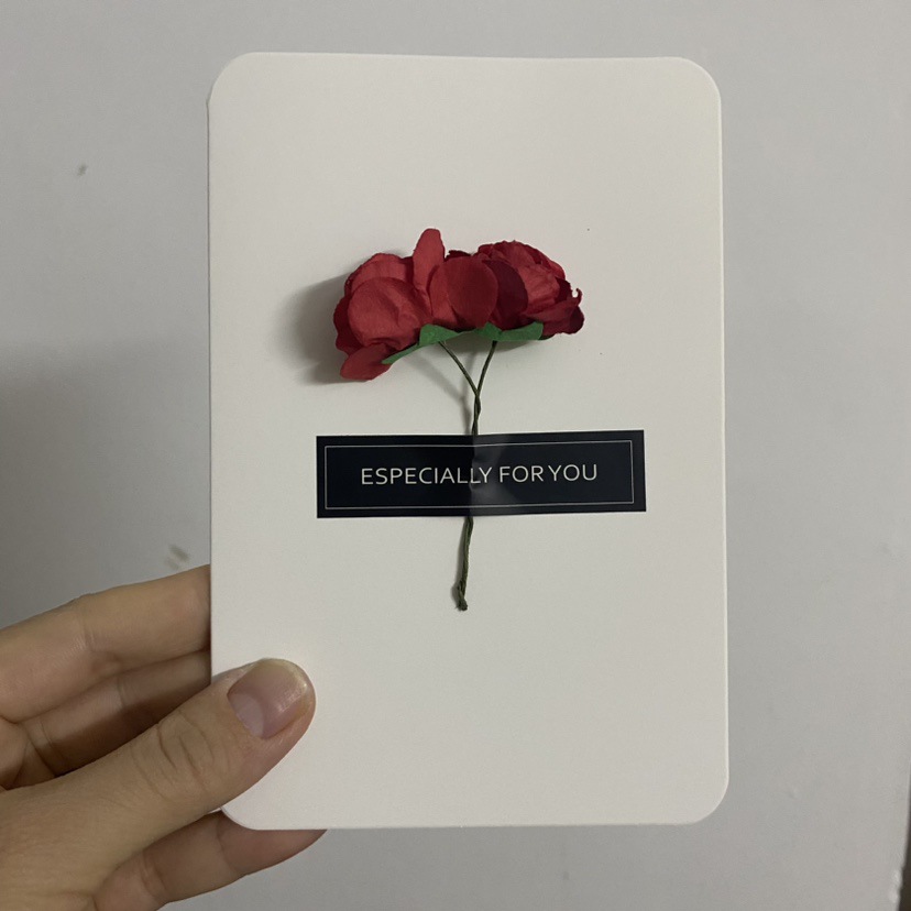 White card-rose