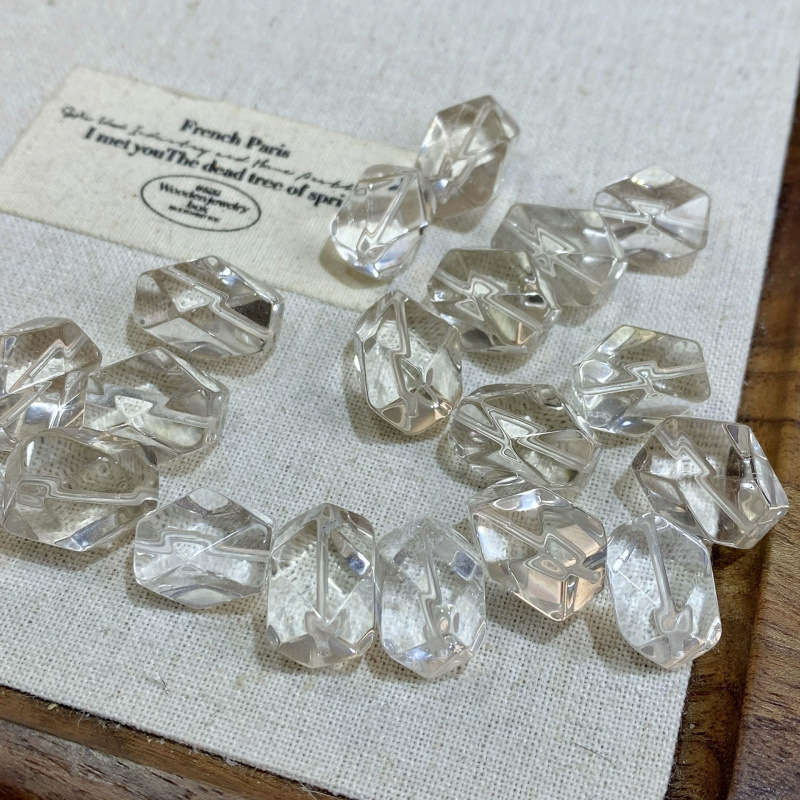 Natural white crystal conforms to the shape