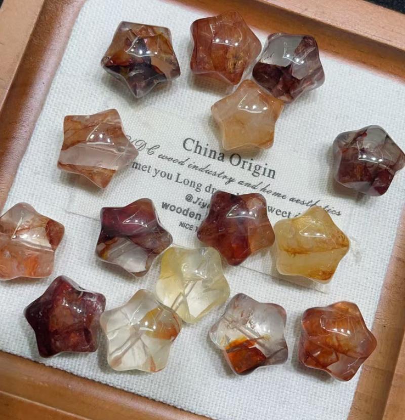 Natural red gum flower five-pointed star