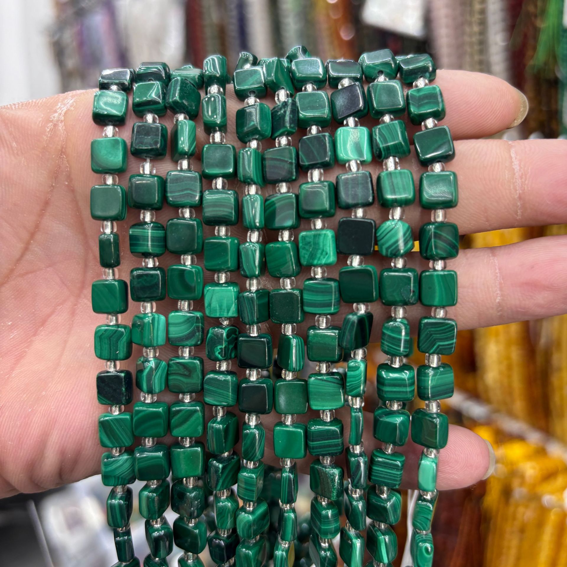 42 pieces of 7x4mm malachite squares