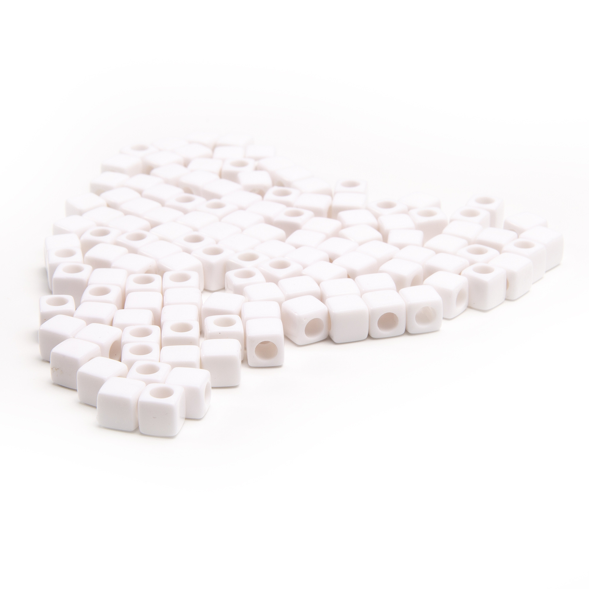 6*6mm small hole square beads (about 2450 pieces/catties)