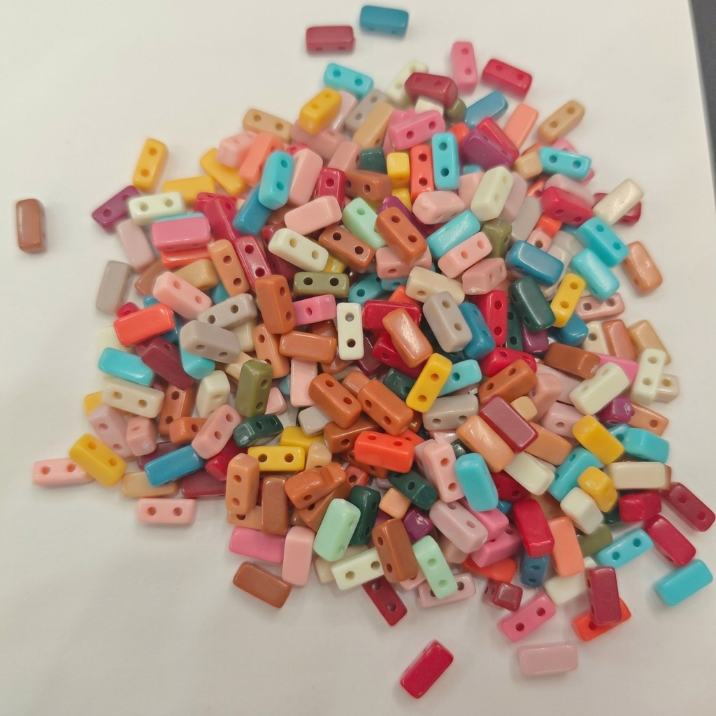 4*9mm small double hole solid chocolate color mix